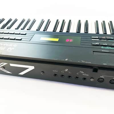 YAMAHA DX-7s MKII Vintage FM Synthesizer Made in Japan-1987 Good Condition !... image 17