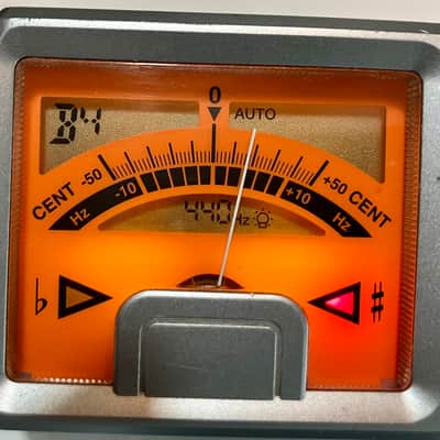 Boss TU-15 Chromatic Tuner 2002 - 2008 - Silver image 3