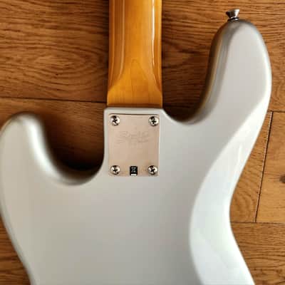 SQUIER JAZZ BASS CLASSIC VIBE INCA SILVER 2014 - NEW OLD STOCK image 17