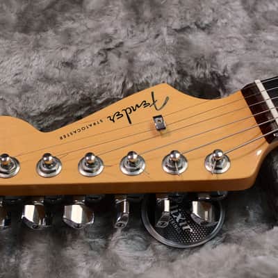 Fender American Elite Stratocaster with Rosewood Fretboard 2016 - 2019 - Olympic Pearl image 2