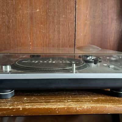 Technics SL-1200MK2 silver color Analog Turntable image 8