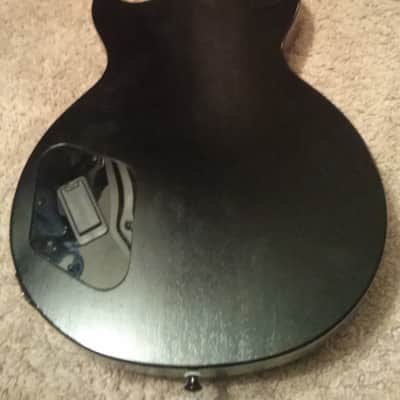 Gibson Les Paul studio 2007 guitar of the week #20 limited run/400 Ebony image 12