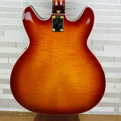 Hagstrom '67 Viking II - Vintage Sunburst image 2