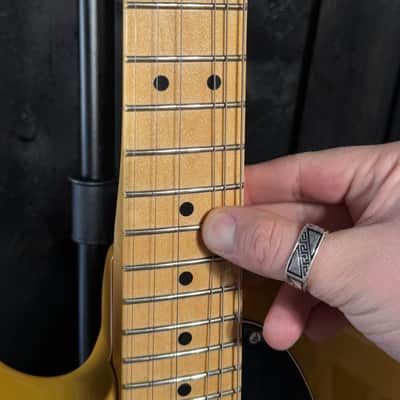 Fender American Professional II Telecaster Left Hand - Butterscotch Blonde image 7