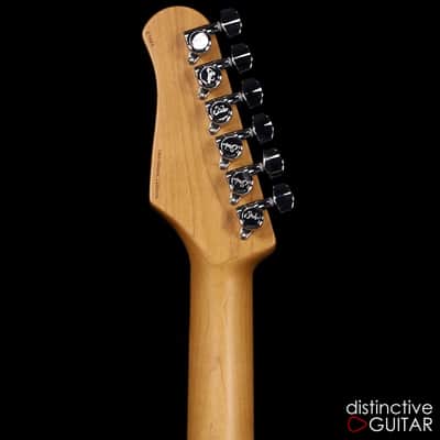 Suhr Classic JM - Vintage Gold image 10