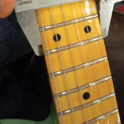 FENDER "Vintera 50s Telecaster Modified, Maple, Surf Green" ASHTRAY NOT INCLUDED/4, 24 kilograms image 8
