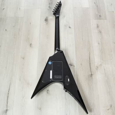 ESP LTD Arrow-1000 EverTune Guitar, Black B-STOCK image 4