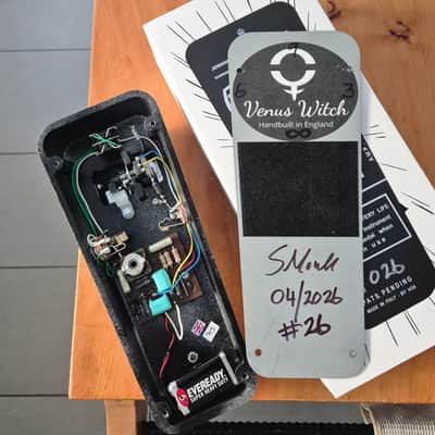 Venus Witch FX Queens Award wah 2026 - Black image 3