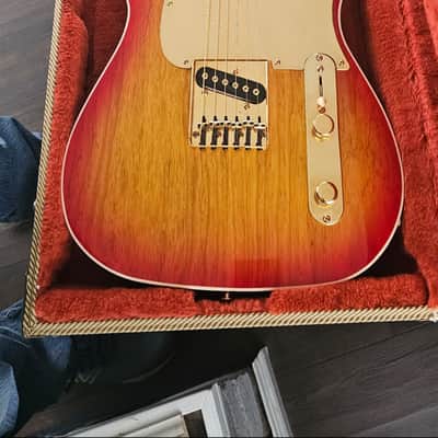 Trading in*** last chance. 1993 Leo Fender Commemorative G&L Guitars 1993 - Cherry Burst image 13