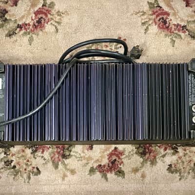 Yorkville (Traynor) Beta500 Power Amplifier image 2
