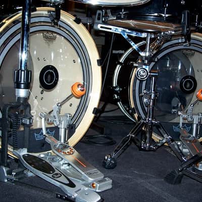 11 Piece PEARL double bass drum kit - rack mounted drums - Full Kit with Rack Hardware & 15 cymbals image 3