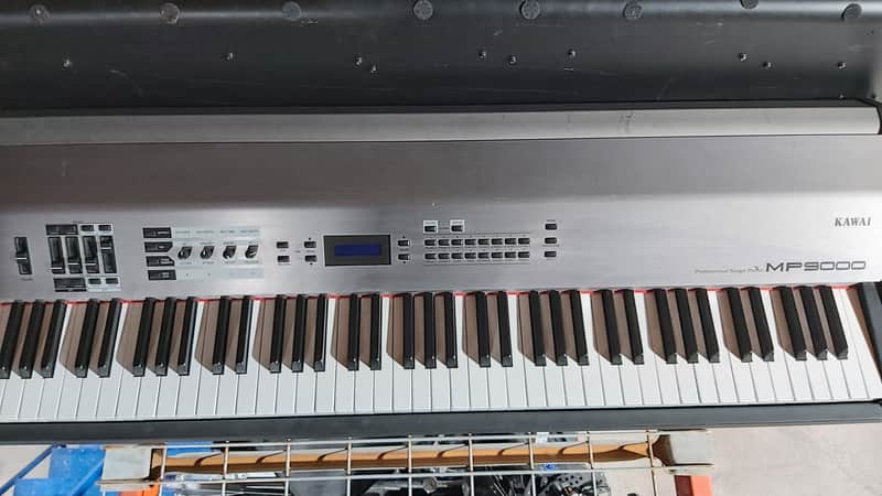 Kawaii MP9000 - Silver image 1