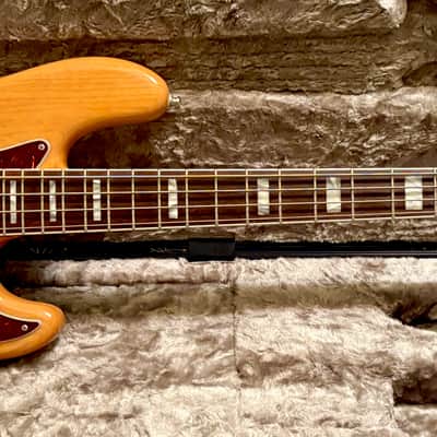 Fender Ultra Jazz Bass 2019 - Natural Ash image 8
