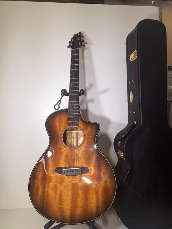 Breedlove Oregon Concert Bourbon CE w/ Case image 1