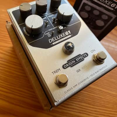 Origin Effects Deluxe61 Amp Tremolo & Drive 2021 - Silver image 2