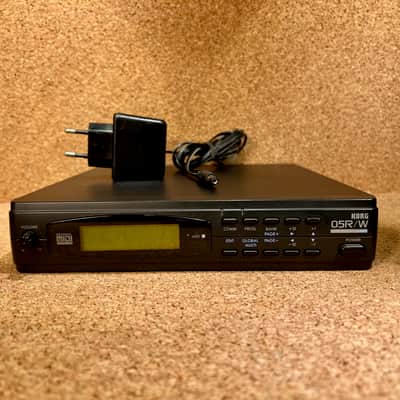 Korg 05R/W 1990s – Serviced – Warranty