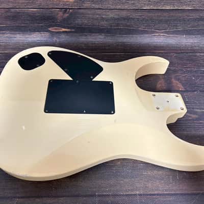 1990 Ibanez RG560 Body White SSH w/Plate Made in Japan image 16