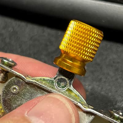 Kinnatone Gold Skirted Knurled 3 or 5 way Blade style Switch Tip Knob For Strat or Tele Charvel,Jackson,PRS, Ibanez and more image 2