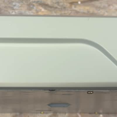 Akai MPC2000XL MIDI Production Center 2000 - 2005 - Grey image 3