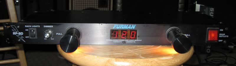 Furman RP-8D Power Conditioner and Light Module 2000s - Black image 1