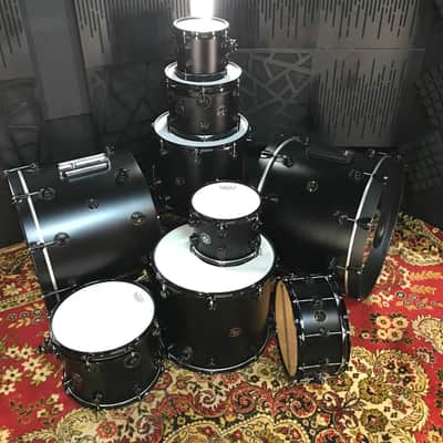 DW Collector's Series   drum set  double bass 24 matte black image 3
