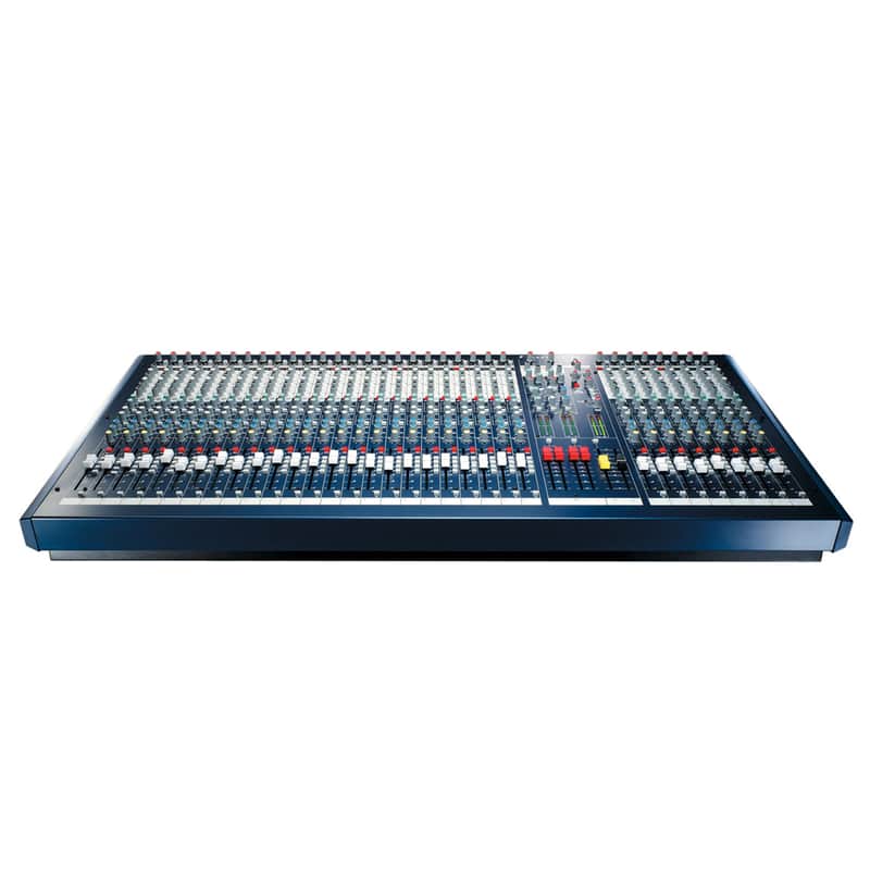 Soundcraft LX7ii 24-Channel Mixer image 1