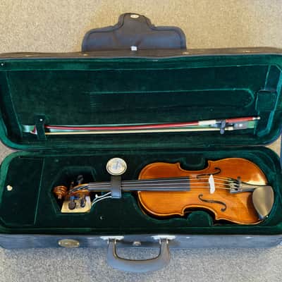 Cremona SV-175 - 1/4 Violin w/case image 8