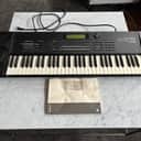 Roland XP-60 61-Key 64-Voice Music Workstation Keyboard 1998 - 2003 - Black