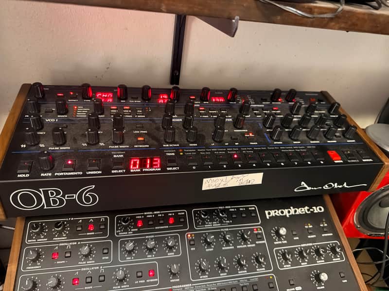 Dave Smith Instruments OB-6 Desktop 6-Voice Polyphonic Synthesizer 2017 - Present - Black