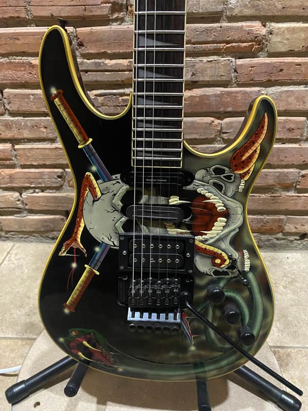 Samick KR564 GPSK VIPER - ESP George Lynch “Haji” Skulls and
