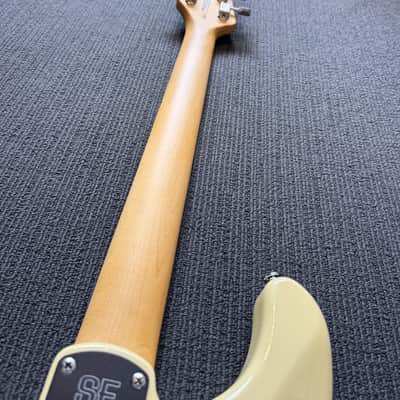 PRS SE Silver Sky - Moon White image 6