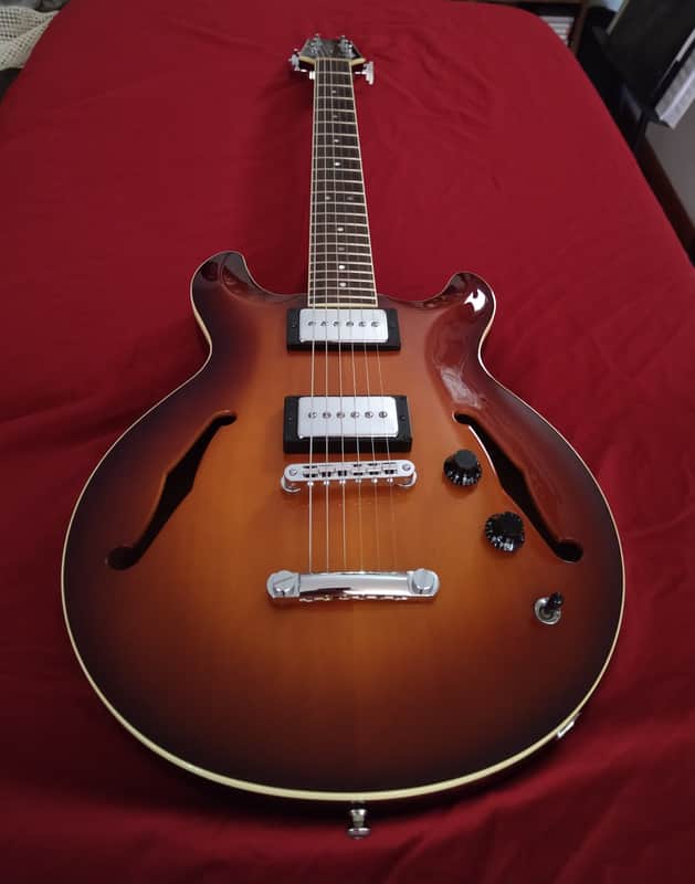 Hamer Newport Pro USA 2008 Jazzburst image 1