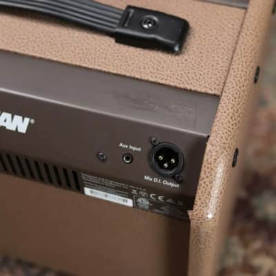 Fishman Loudbox Mini Charge Acoustic Guitar Amplifier with Dust Cover - Used image 13
