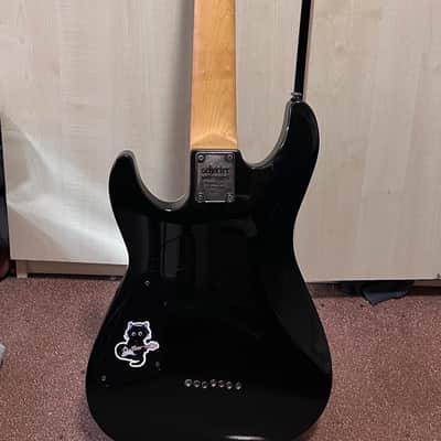Schecter Omen-7 2012 - Present - Black image 2