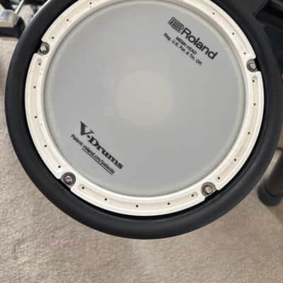Roland TD-07DMK V-Drum Kit with Mesh Pads 2021 - Black image 9