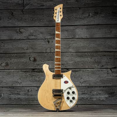 Rickenbacker 620 - Mapleglo image 3