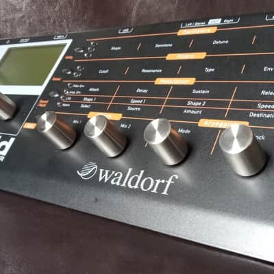 Waldorf Blofeld Desktop Synthesizer boxed with extras