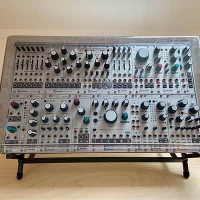 Mutable Instruments 15 Module 168hp System With ALM Case and Decksaver image 2