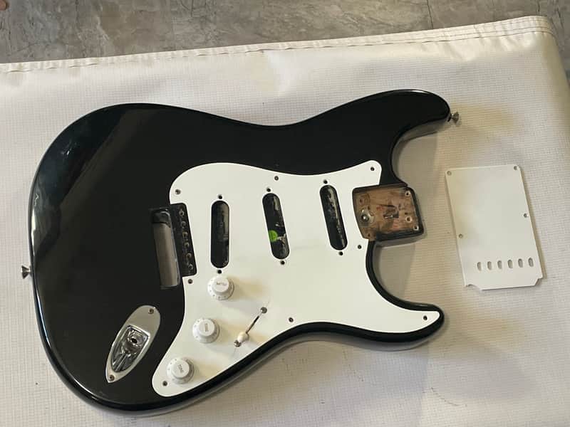 1999 American Fender USA Eric Clapton Signature Artist Black Semi Loaded Guitar Body image 1