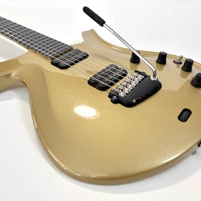 Parker Fly Deluxe Vibrato 1997 Antique Gold image 13