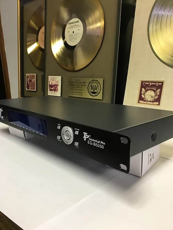 Technical Pro EQ-B5200 Bright LED-Lit Digital Equalizer for Perfect Tuning (MINT) image 1