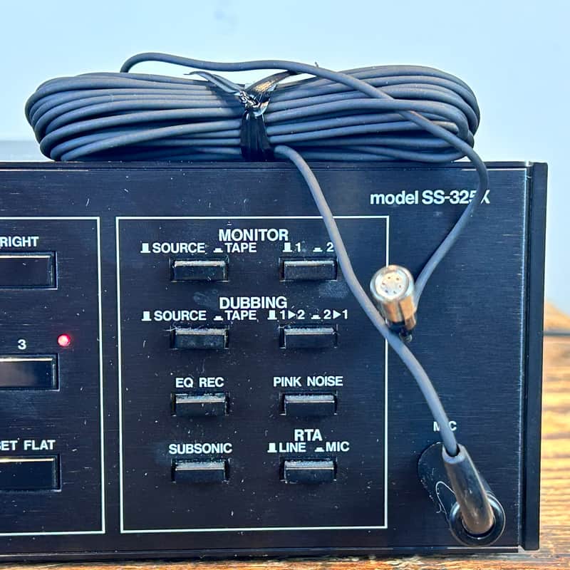 ADC SS-325X EQ Spectrum Analyzer with original microphone | Reverb