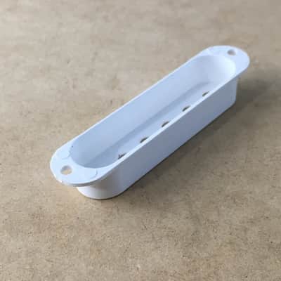 Fender USA Reissue Stratocaster Guitar Pickup Strat Cover White NOS Light Relic image 2