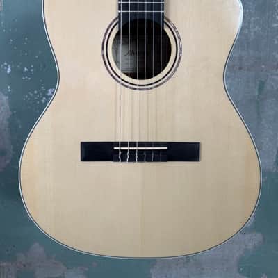 Alvarez Regent Series RC26HCE Hybrid Acoustic Electric Guitar - Natural image 2