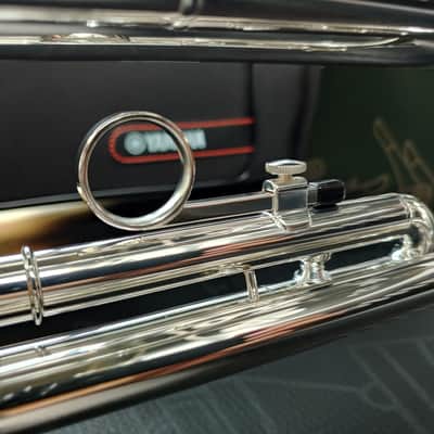 Yamaha YTR-2330S Standard Trumpet 2010s - Silver-Plated image 10