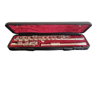 Yamaha YFL-381 - Wind Instrument - Silver - Very Good w/ Hard Case & Cleaning rod image 1
