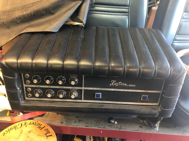 Kustom 250 1970’s Black image 1