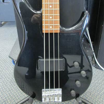 Peavey G bass 4 String image 2