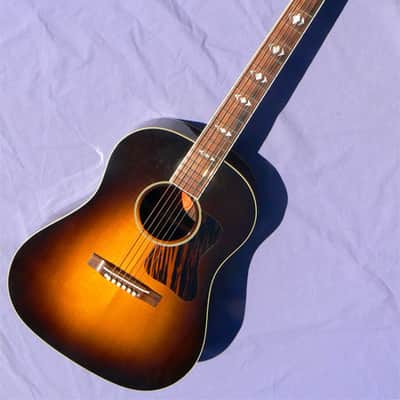 2001 Gibson Advanced Jumbo Luthier's Edition: Brazilian, Adirondack, Gleaming Condition! image 1