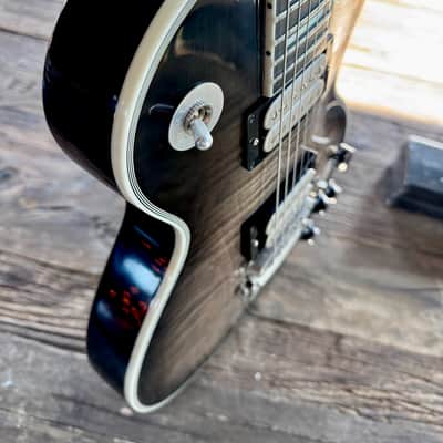 SERIAL# 003!!!! GIBSON CUSTOM SHOP VIVIAN CAMPBELL LES PAUL CUSTOM (SIGNED) 2018 W/ AN UNREAL TOP STAINED IN ANTRIM BASALT BURST + ORIGINAL HARDSHELL CASE - EXCELLENT CONDITION - ULTRA RARE!!! image 10